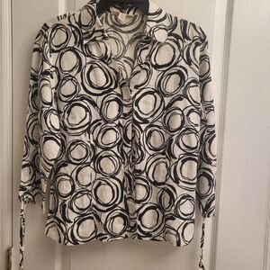 Black‎ and White Patterned Women's Top